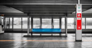 Jak dojść z dworca PKP na dworzec PKS w Katowicach? Praktyczny przewodnik