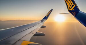 Kiedy zrobić odprawę online Ryanair? Sprawdź to!